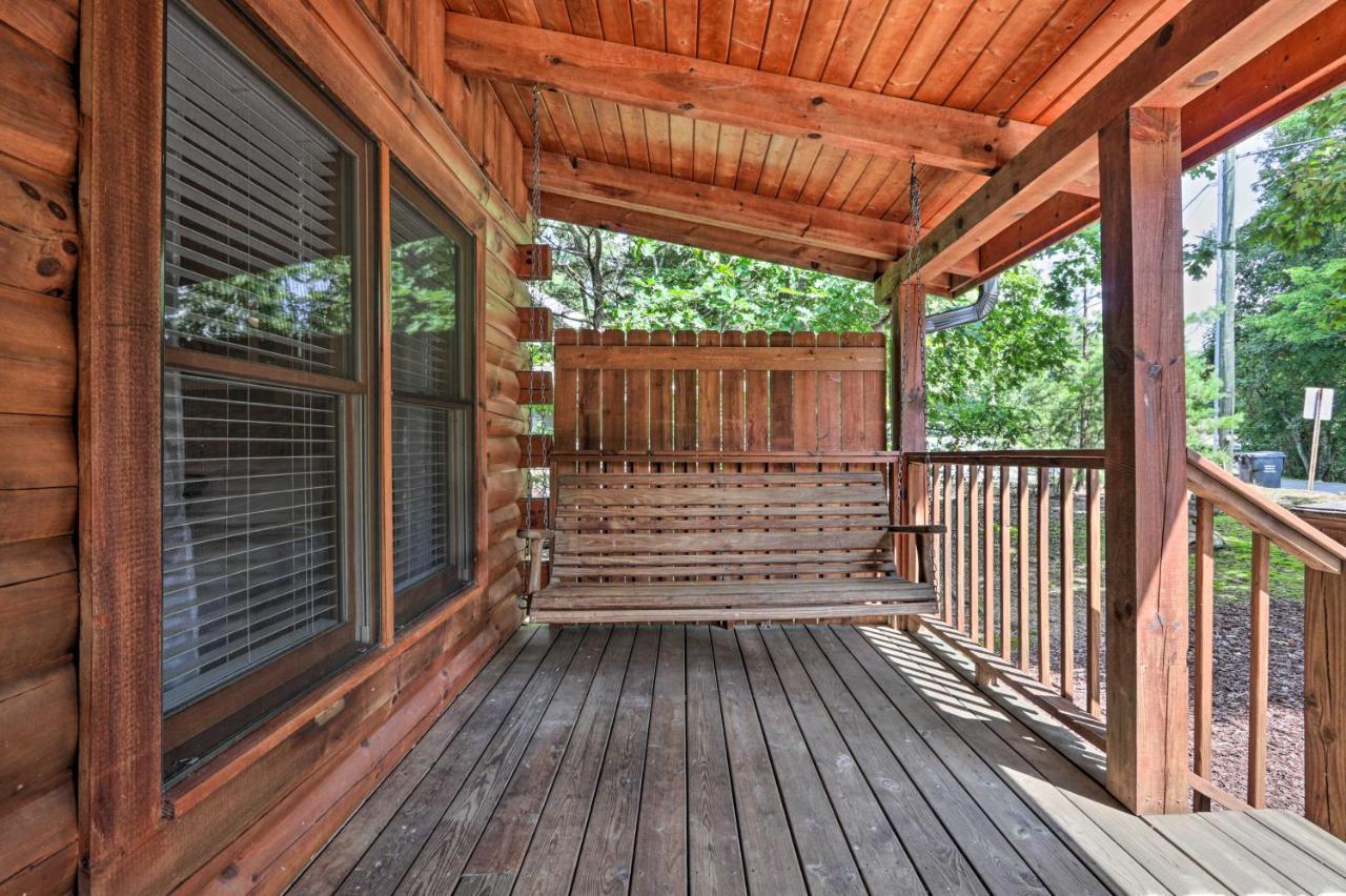 With Deck And Fireplace Less Than 3 Mi To Dollywood! Hébergement de vacances